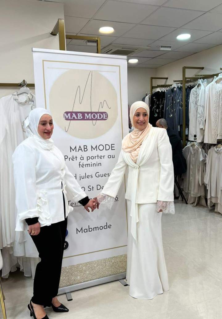 Vente bijoux et accessoires féminins à Saint-Denis